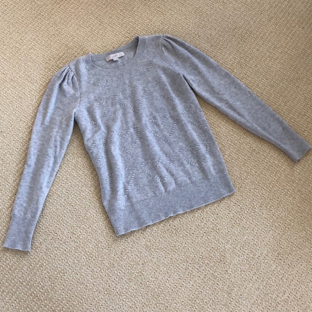 LOFT gray puffed heart sweater